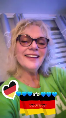 wünsche allen Schlümpfen💙💙💙💙💙💙einen schönen Abend, kommt gut ins Wochenende #🇩🇪💙🇩🇪🇩🇪💙🇩🇪💙🇩🇪🇩🇪💙🇩🇪💙💙🇩🇪💙🇩🇪💙💙 