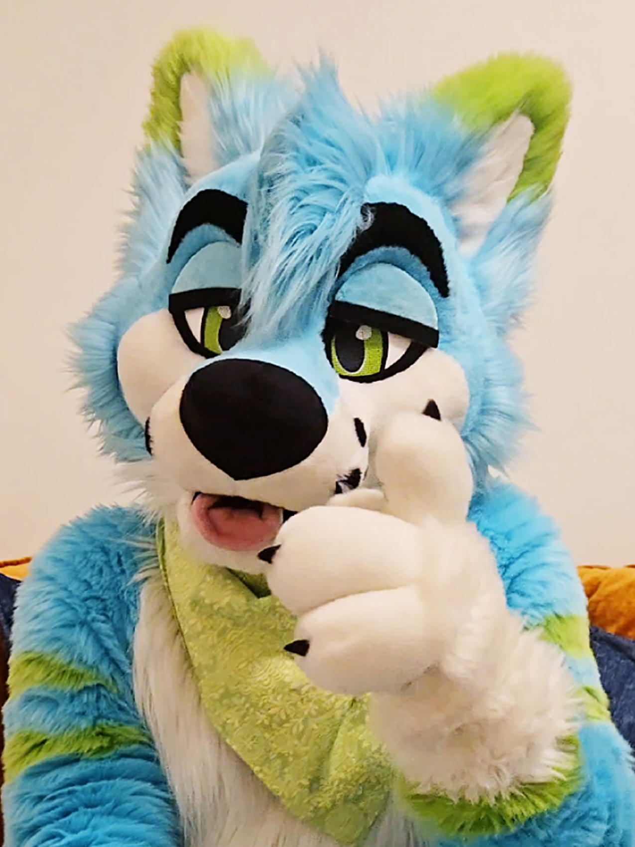 Please someone show me where I can find some attractive dads... 😔 #furry #fursuit #furries 