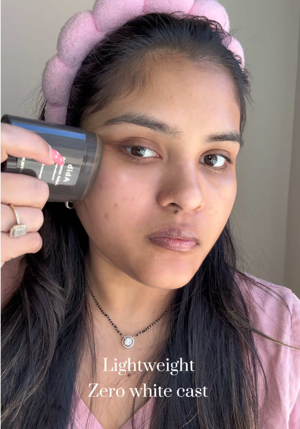 POV - You found your easiest way to apply sunscreen ✨😍🤩  @Abib Cosmetics @4am_official  #abib #AbibSunscreenStick #QuickSunStick #Sunblock #SPF #NoWhiteCast #DrySkin #GlassSkin #KBeauty #KoreanSkincare #SunscreenOverMakeup #FYP #fypシ゚viral #skincaretok #creatorsearchinsights #4amkr #tikcle #amazonbeauty 