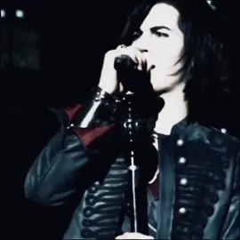 Heavy metal lover ♡ #viral #edit #vampire #dievampirschwestern #heavymetallover #ladygaga #songs #vampiresmovies #rockstar #fypシ #parati #trend #murdo #dakariatepes 