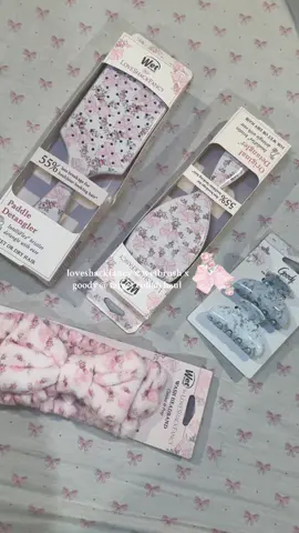 so happy I was able to get my hands on this collab 🎀🫶🏻🤭 #fyp #targethaul #loveshackfancy #haul #haultok 