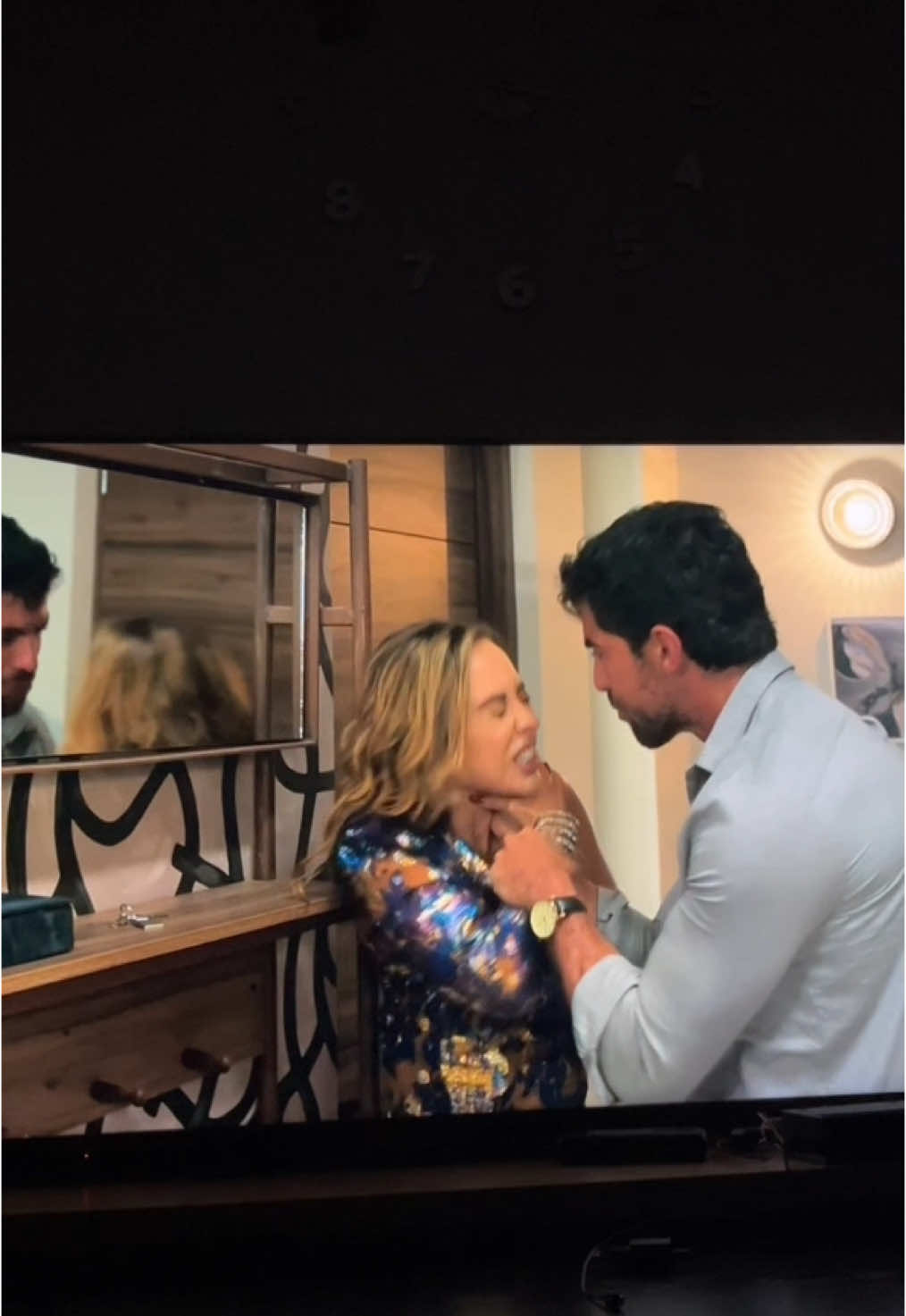 #paratiiiiiiiiiiiiiiiiiiiiiiiiiiiiiii #escupiresobresustumbas #mariaelisacamargo #novelas #seriesnetflix 