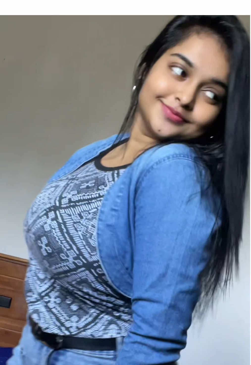 සිකුරු හතේ 🥶🩵 #fyp #fypシ゚ #viral #trending #foryou #foryoupage #dance #tiktok #tiktokviral #following #explore #whenever #srilankan_tik_tok🇱🇰 