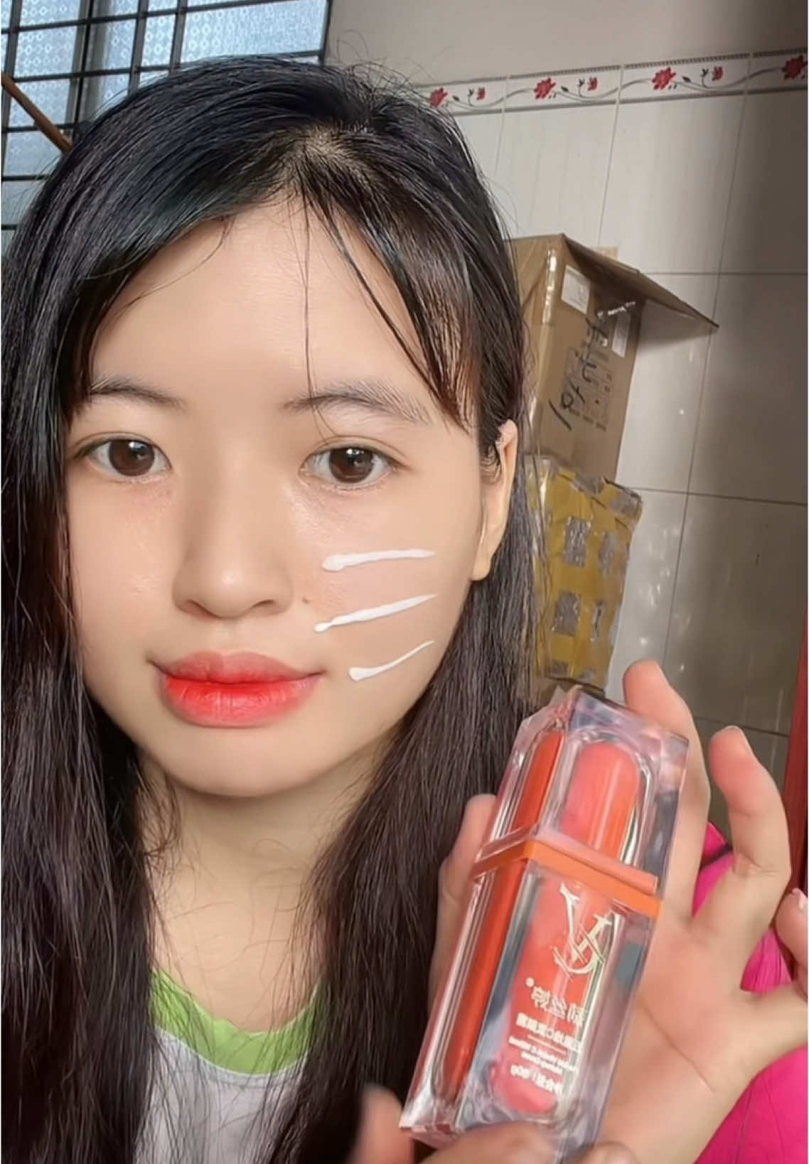 Kem lười trang điểm dưỡng da chiếc xuất từ vitamin c #xuhuong #kemluoitrangdiem #kemluoinangtone 