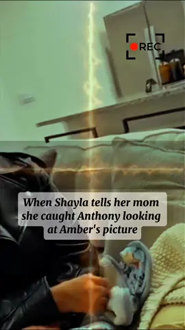 When Shayla tells her momma she caught Anthony looking at Amber's picture! #God #Jesus #Jesusispoppin #Jesusbeenpoppin #kountrywayne #letthatsizzleinyourspirit #helpisontheway #Love #fyp #trending #viralvideo #massfollowing🔥🔥 #usa #trendingvideo 