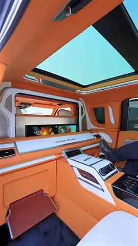 Range Rover Extended Edition Royal One Have you ever seen such a long Range Rover? The length of the car has reached 5.98 meters # Land Rover Range Rover # Land Rover Range Rover Royal No.1 # Land Rover Range Rover Genesis Extended Edition # Luxury Business Vehicle