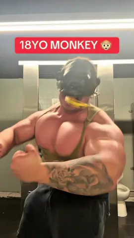 OOahaha GET THAT BIG BACK AH🐵  @Cal AI GENTILE @Goblin Gear GENTILE #gym #gymoutfit #gymmotivation #gymaddict #Fitness #fitnessmotivation #liftingweights #lifting #workout #backworkout #strong 