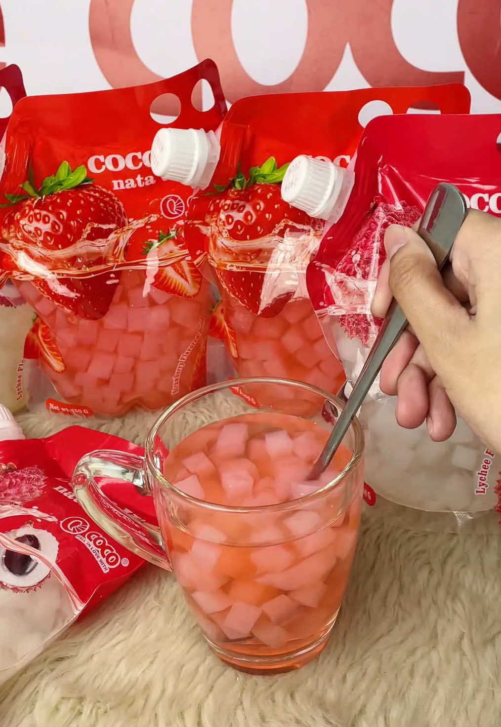 Your favorite COCO King Nata De Coco is here! Buy One Take One for only ₱69! A perfect refreshing drink for summer ☀️🥤#natadecoco #cocokingnatadecoco #natadecocojelly #natajelly #natadrink #cocofood #refreshingdrink #juice #strawberry #lychee #fruitjuice 