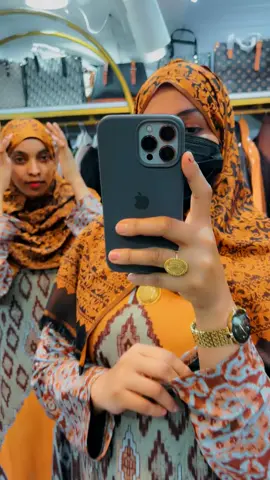 #foryoupage #2025 #dresses #fashion #Fatia #fashion #somalitiktok #somalitiktok #fallow #foryoupage 