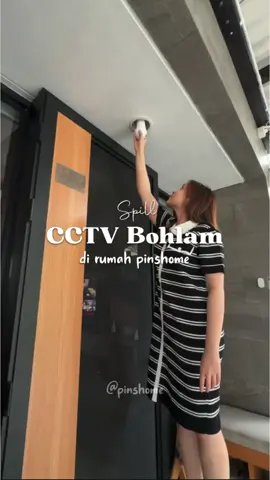 CCTV ini bentuknya unik kayak bohlam lampu. solusi banget buat yang mau pasang CCTV tapi gamau ribet nambah jalur listrik. pasangnya gampang kayak pasang bohlam biasa aja.  gambarnya jernih full HD 3MP, di kondisi gelap tetap jelas & berwarna. trs bisa muter 355 derajat, komunikasi 2 arah, ada sirine & bisa kontrol jarak jauh lewat aplikasi yang aku pake ini CCTV IP Camera Bulb & CCTV Outdoor dari @AZKO Indonesia yaa  #cctv #cctvoutdoor #cctvcamera #pinshome #inspirasirumah #japandi #azkoindonesia