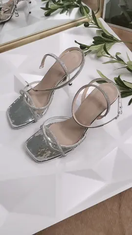 giá quá yêu luôn các chị em.ưi, cao gót 7p quai đá bạc sang xịn mịn, dễ phối đồ, đi tiệc siêu hợp luôn ạ #caogot #caogotditiec #caogotnu 