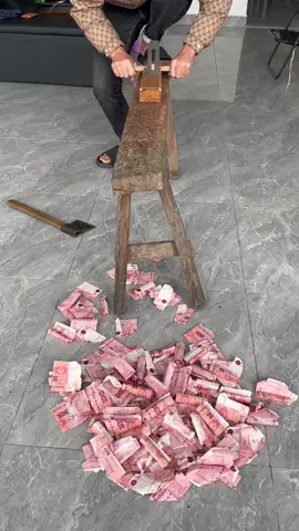 Funny Skilled Man Scrapping Money 5 #fyp #funnyvideo #funnytiktok 