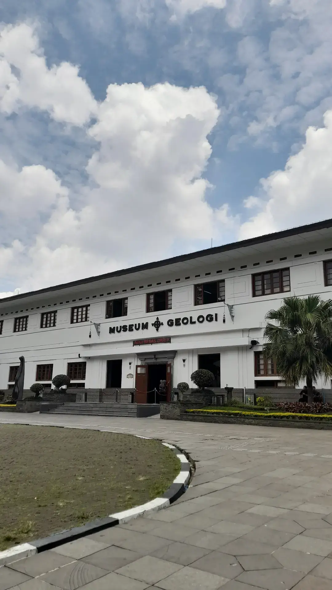 Museum Geologi memiliki koleksi yang sangat beragam.  Bandung Senin, 24 Februari 2025 #museum #bandung 