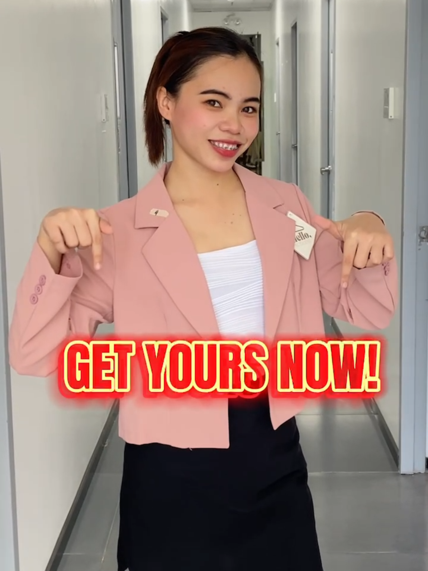 Napakaganda at napakaaffordable pa and crop blazer na ito! #hellomoderne #recommendations #recommended #Formal #OOTD #formalwear #formaloutfit #womenwear #formalwears #officewear #blazer #blazers #blazeroutfit #blazerstyle #mustbuy #buynow #fypage #foryou #foryoupage #foryoupageofficiall #viral #trending