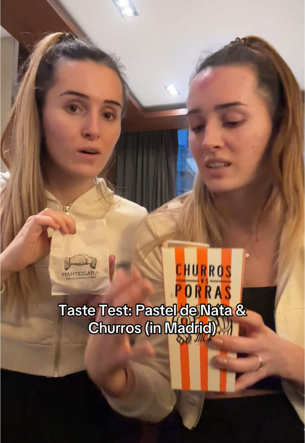 Habt ihr schon mal Pastel de Nata gegessen? 😅 #pasteldenata #tastest #madrid #spain #twins #zwillinge 