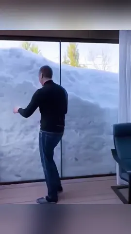 Very interesting snow removal #satisfying #oddlysatisfying #icecream #ice #snow #fyp 