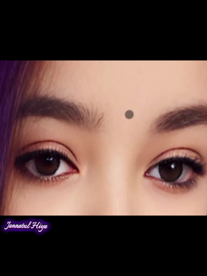 চোখ দু'টো টানা টানা কপালের টিপ যেন জোনাকির দীপ আমি প্রেমে পরেছি তুমি করো না মানা.🥰❤#foryou #foryoupage💝 #treanding🌸💫 #tiktok #viral #viralvideo #fypシ @TikTok Bangladesh 🇧🇩