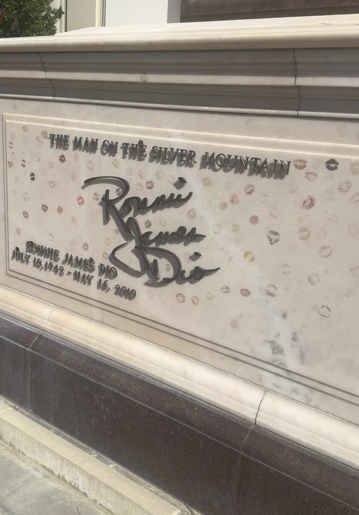 Visiting a legend #ronniejamesdio #rock #metal #singer