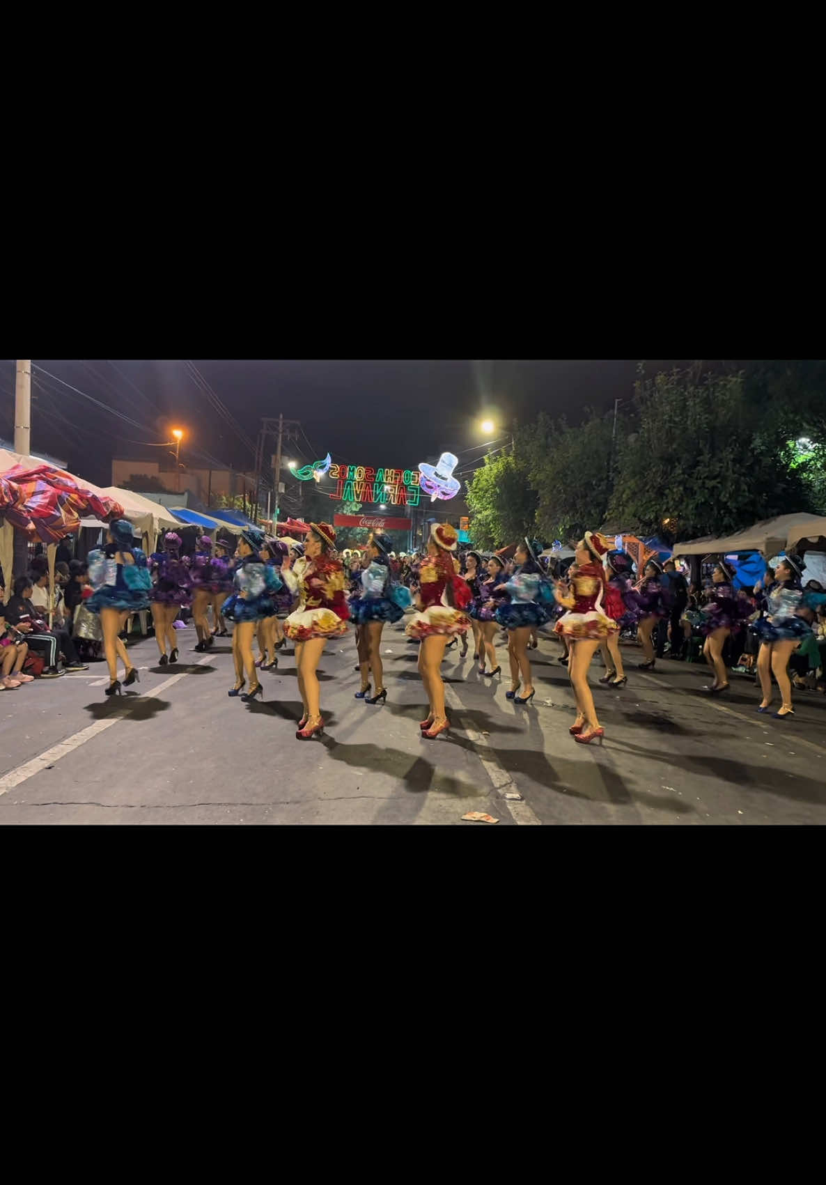 Nos vemos hoy en la bella ciudad de Cochabamba 💙❤️ Corso de Corsos ✨ #corsodecorsos #bolivia🇧🇴 #cochabamba #sansimonsucre 