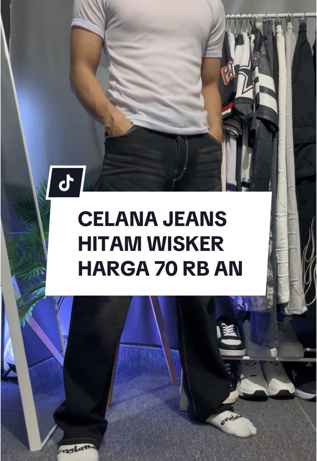 Celana jeans sekeren ini cmn 70 rb an #celanajeans #baggyjeans #celanagombrong #celanapanjang #jeans #celanapanjang 