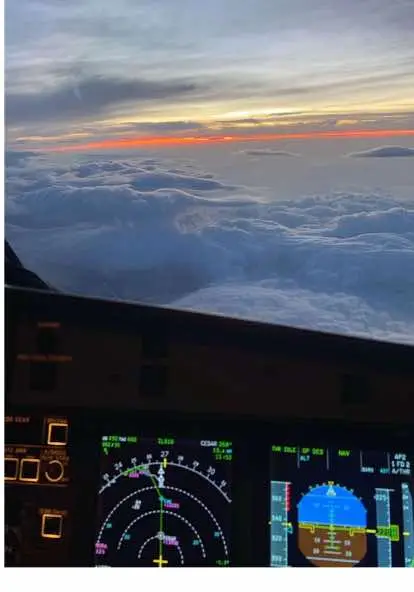 #fyp #pov #pilot #sky #royaljordanian #aviation #aviationlovers #foryou #explore 