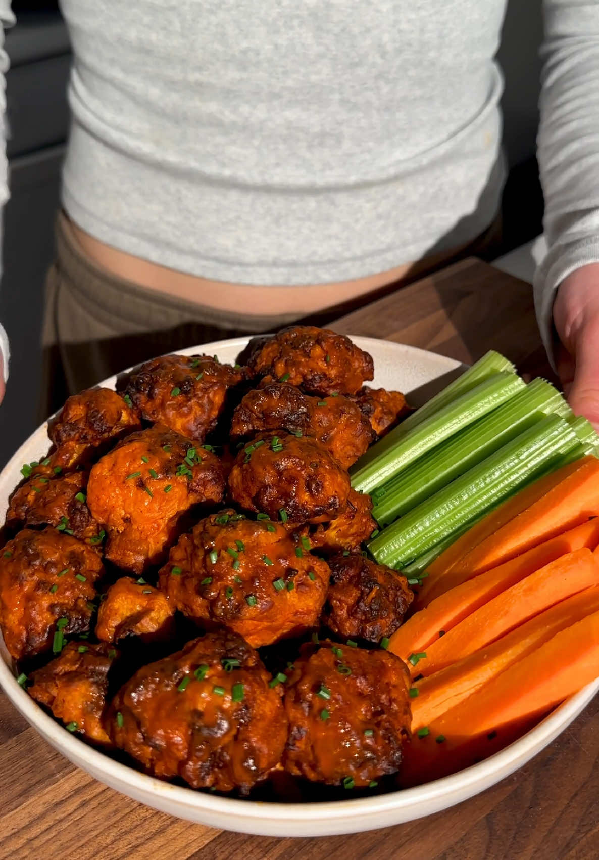 ur eating wings wrong! these buffalo cauliflower wings are crispy, juicy, saucy, and straight up addictive😮‍💨 i’ve had a lot of cauliflower in my life, but this version is lowkey my favorite! who needs chicken when these exist?! full recipe at www.itsvegansis.com (in bio) . . . . . . #veganwings #buffalocauliflower #veganjunkfood #airfryerrecipes #plantbasedrecipes #veganappetizer #healthycomfortfood #crispycauliflower #dairyfreerecipes #glutenfreevegan #spicyfoodlover #meatlesswings #easyveganrecipes #homemadevegan #healthysnacks #veganpartyfood #superbowlfood #buffalowings #airfryermeals #plantpowered #vegancomfortfood #easyplantbased #highproteinvegan #gamedayfood #veganrecipeideas #vegansnackideas #foodthatfuels #flavorpacked #veganfoodlovers 