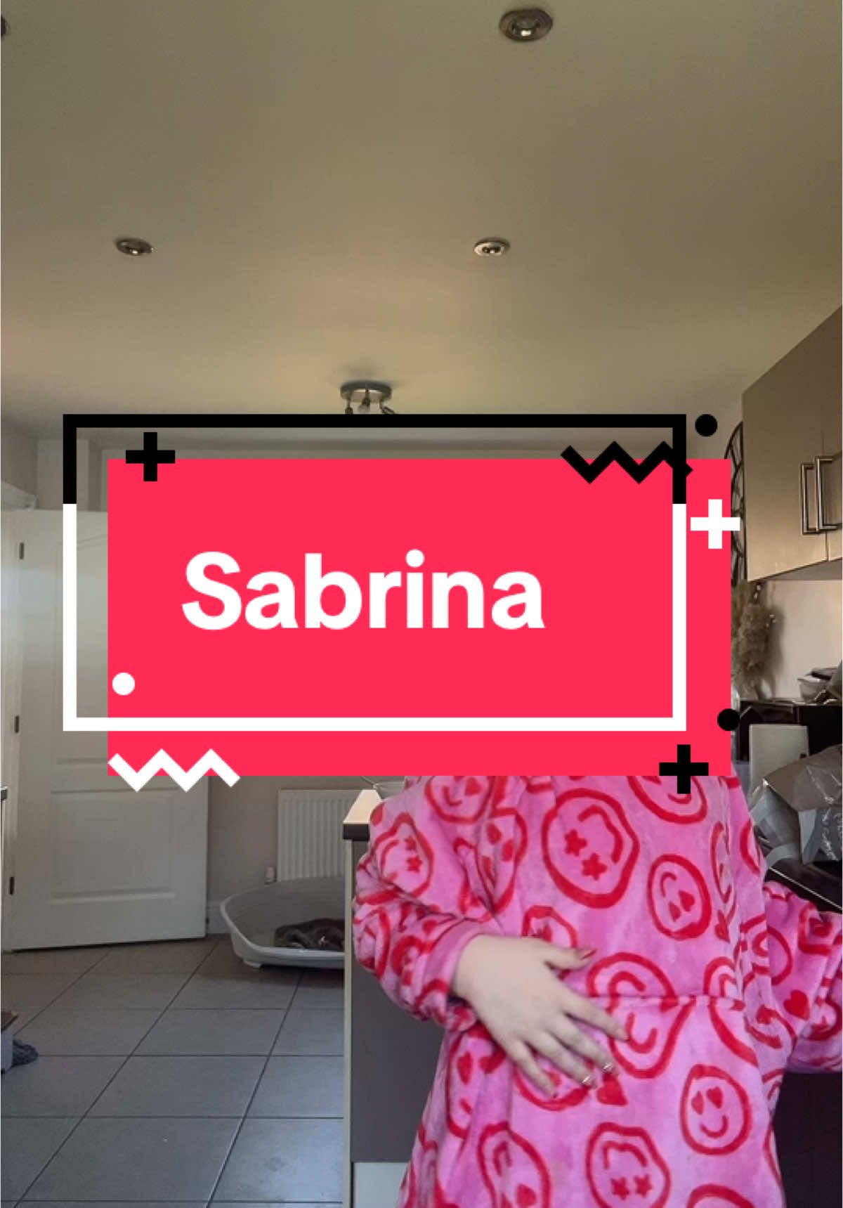 Ready for Sabrina 🩷 @Sabrina Carpenter #fyp #o2 