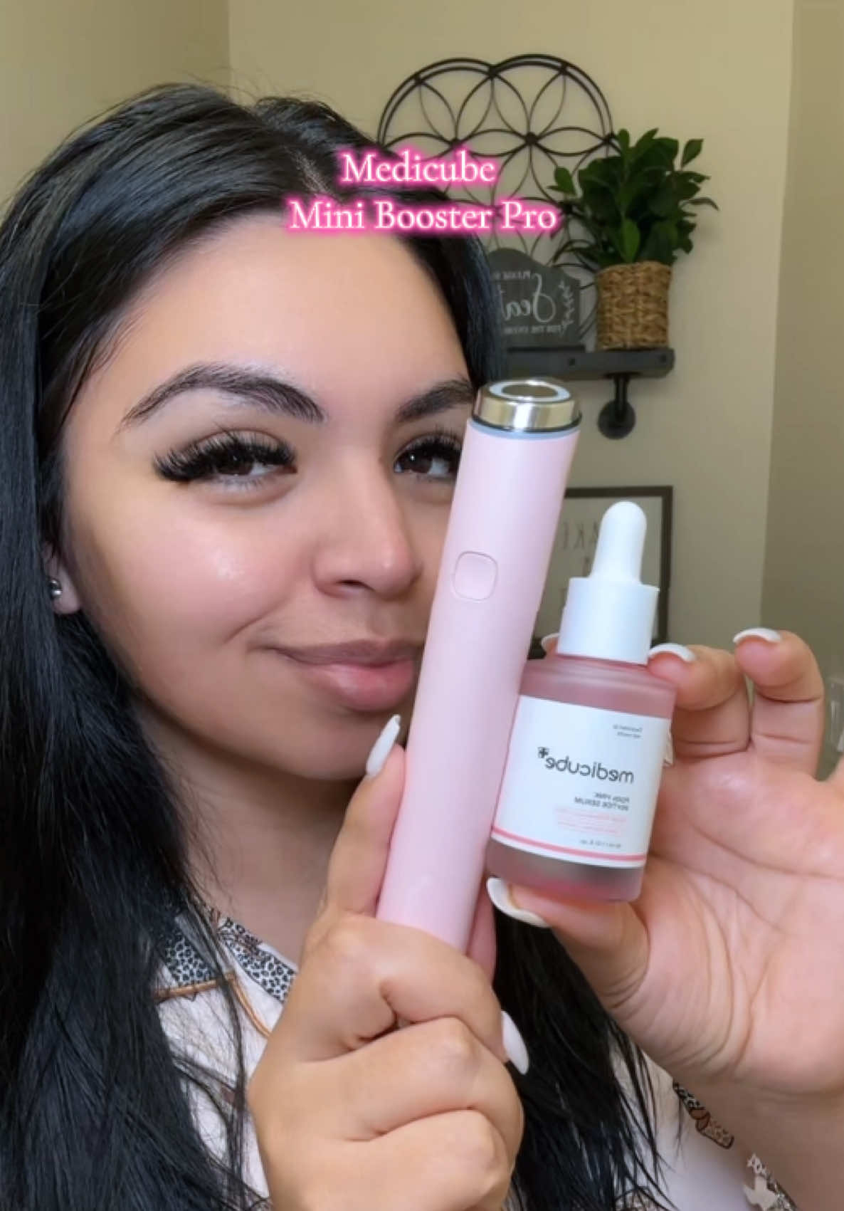 Anything @medicube im obsessed with! 😍 #medicube #mini #skincare #booster #pink #skin #routine #finds #ttshop #musthaves #deals #essential #flashsale #affordable #tiktokshoploveatfirstfind #sale #creatorsearchinsights 