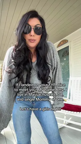 Where are my MASS girlies at? #massachusetts #capecod #singlemoms #girlsnight 