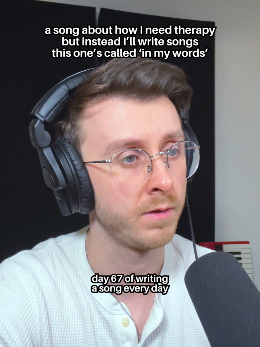 day 67 of writing a song every day 🎶 Was thinking today about songwriters and how they use songs as a way to express themselves. For me personally, I find songwriting therapeutic as I can spill out frustrations and anxieties into song lyrics. This one’s called ‘in my words’. #songaday #songadaychallenge #singersongwriter #musicforsync #altokeymusic #therapy 