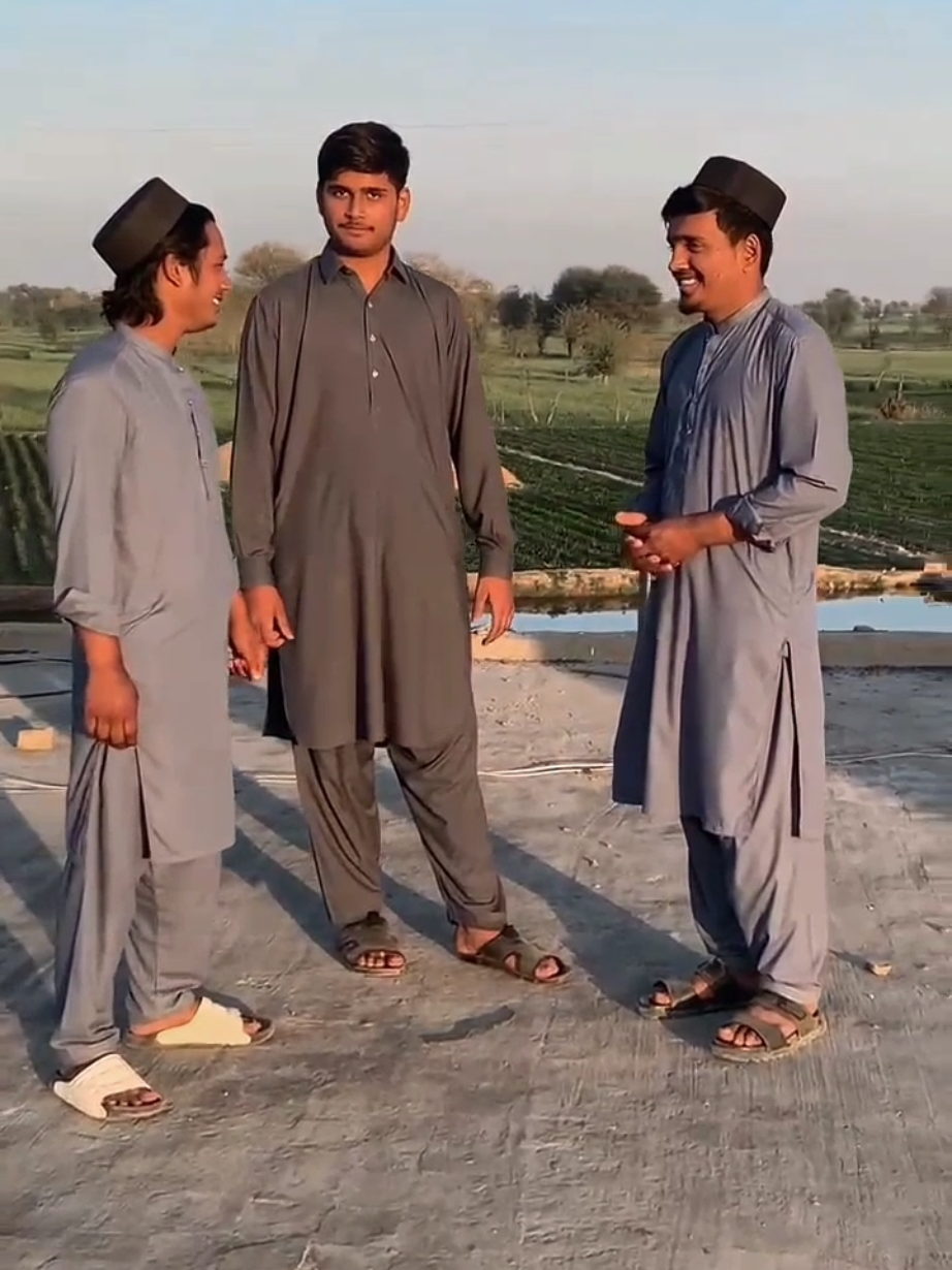 #CapCut #foryoupage #Munsifawan #acount #grow #views #likes #motivation @عثمان 👑 @👑 ملک رشید اعوان😎 