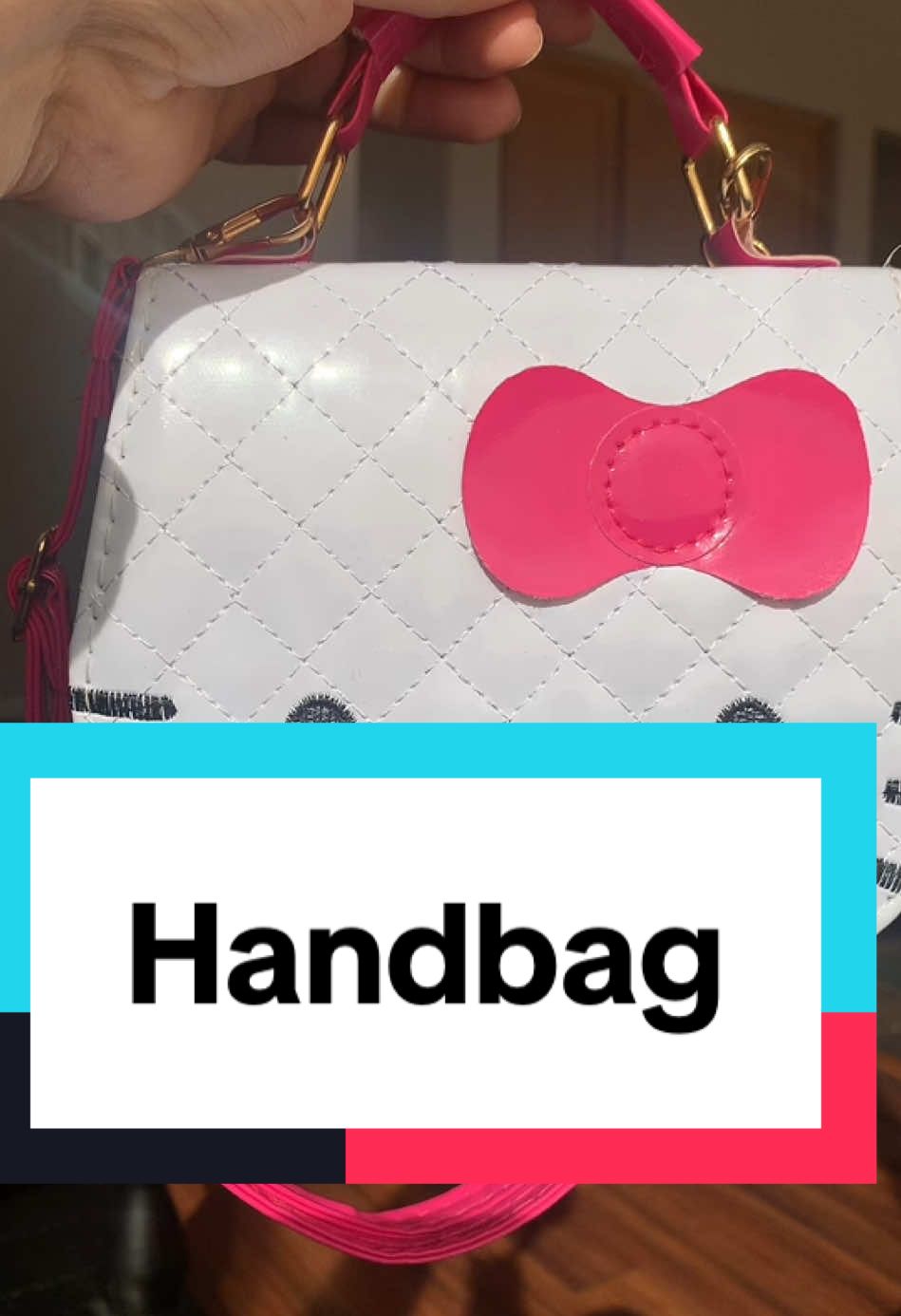 Bolso bandolera #crossbodybag #crossbodybags #hellokittybags #handbags 