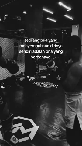 ☺️. #lewatberanda #katakata #katakatamotivasi #workoutmotivation #motivation #education #inspiration #sindiran #boxing #sindiranhalus #sindirankeras #highvalueman #motivasihidup #upgradediri #quotestory #pantangmenyerah #4u #forupage #fypシ #fyppppppppppppppppppppppp 
