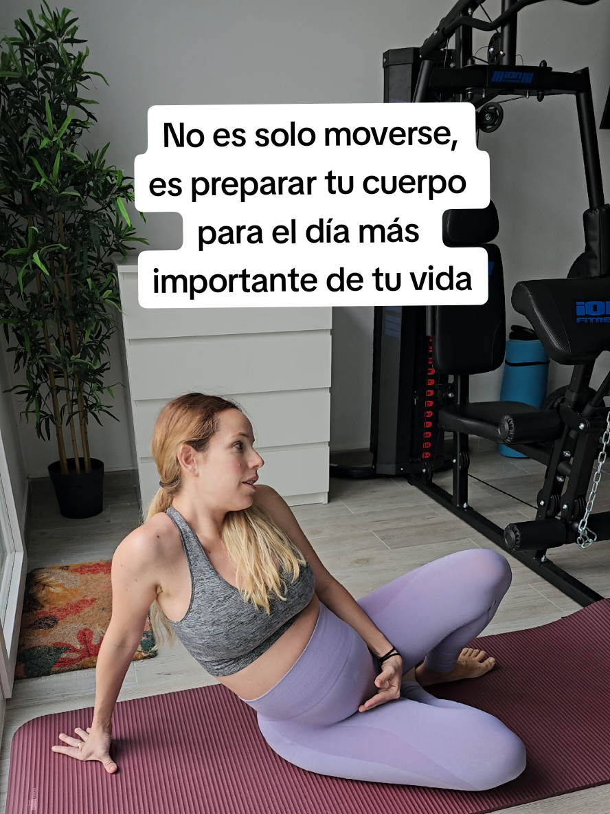 🤰 Ejercitarte en las últimas semanas de embarazo puede ayudarte a tener un parto más fluido. 🔥 En mi curso digital 