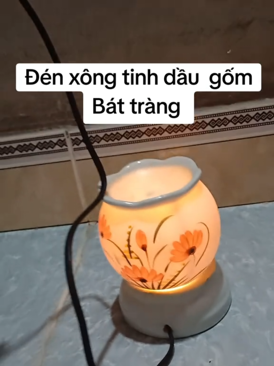 Thời tiết trở gió ,mưa nồm như này  e đèn xông tinh dầu   sẽ làm cho phòng khô thoán dễ chịu hơn ...😊😊#sứckhoegiadinh #đènxôngtinhdầu #xuhuong #tiktok 