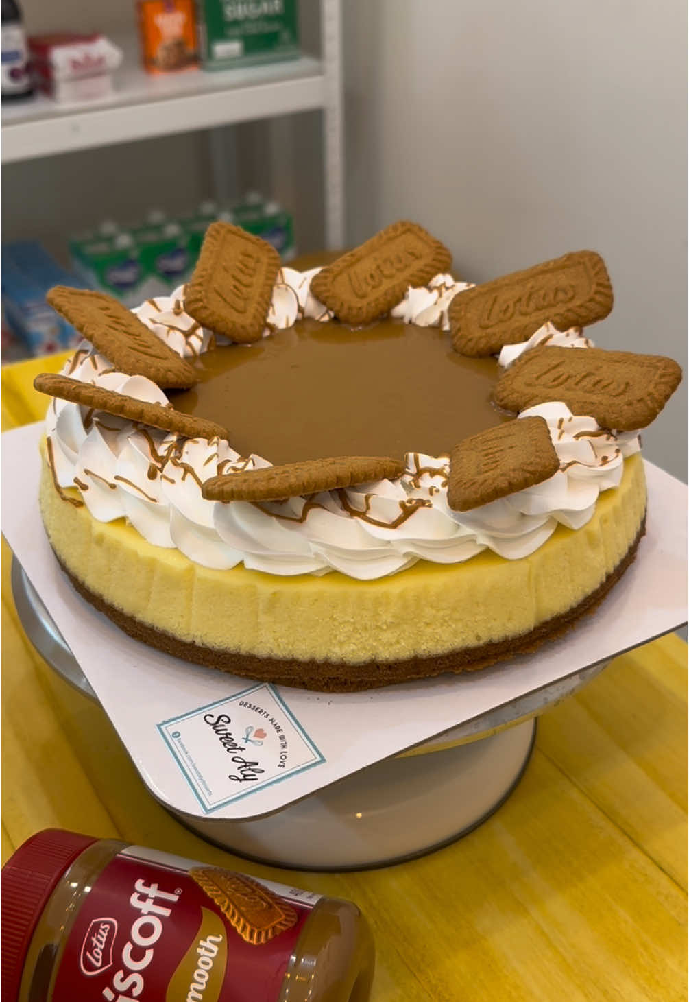 Biscoff Cheesecake #sweetalydesserts #fyp #foryou #fypシ #bakingtherapy #baking #biscoffcheesecake #cakesoftiktok 