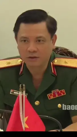 Ngưỡng mộ cái phong thái ngoại giao của thủ trưởng. Chỉ cần một ánh mắt, mọi thứ đều vào quy củ. Trung tướng Nguyễn Trường Thắng, Ủy viên Ban Chấp hành TW Đảng, Ủy viên Quân ủy TW, Tư lệnh Quân khu 7. #nguyentruongthang #tulenhquankhu7 #quankhu7 #quandoinhandanvietnam 