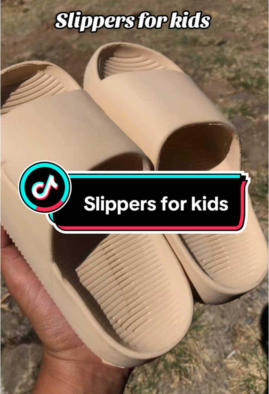 bakit kapa bibili sa Mall kung meron din nman dto sa tiktok at mas mura pa ❤️ #slippers #slipper #slippersforkids 
