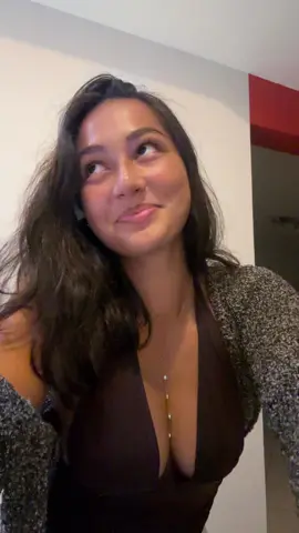 we live once🥂💋🌀 #TikTokFashion #fyp #pourtoi #foryou #foryoupage #outfit  