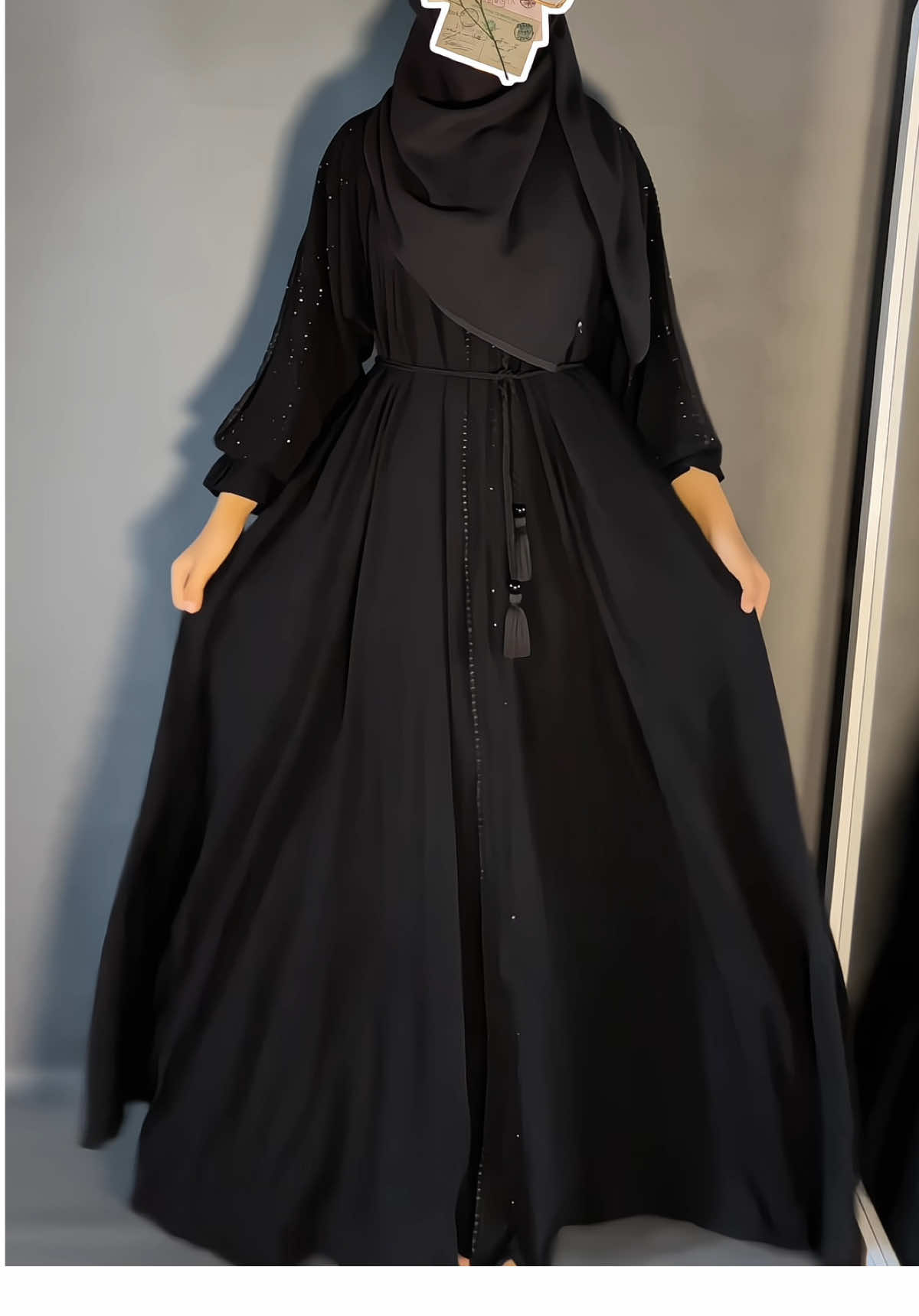 Membalas @E yukss samaan Abaya tsamiraa nyaa guys😍🫶🏼#abaya #abayafashion #abayastyle #fypviralシ #fyp 