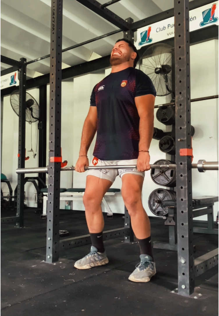 A una semana del campeonato🔥🔥 Ajustando los ultimos detalles para llegar optimo para la primera batalla fisica del año.  #fyp #paratii #gy #rugby 
