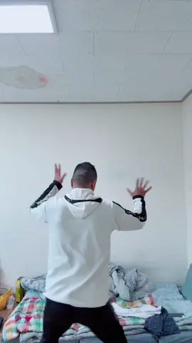 #fypviraltiktok🖤シ゚☆♡ #thisvideogoviral #southkorea🇰🇷 #localdance💃🏻🔥🔥 #aathbiskot_rukum_west❤️🙏🏠️ #hometownrukumwestaathbiskot10gharikhola #❤️🇳🇵🙏 