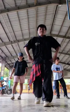 50% Energy, Sa next week na yung Final haha | Choreo: DDC Hiphop #hiphopdance #foryoupage #newtrend #ddchiphop #dinamicadancecrew #fyp #newdancechallenge #mysideoftowndancechallenge #dinamica 