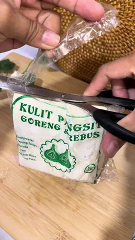 Resep kacang sembunyi … #reseprumahan #idecemilan #isitopleslebaran #kacangsembunyi 