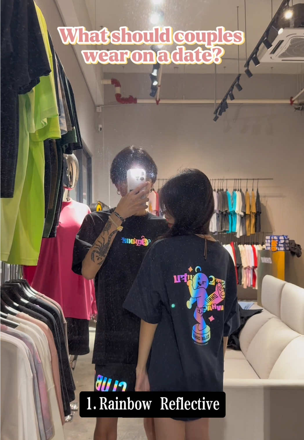What should couples wear on a date？😻 Shop at： Ohnii Sunway Pyramid F1.81A Ohnii 1 Utama S210 2nd Floor Ohnii Sunway Geo B-02-12 #malaysia #ohnii #OOTD #fyp #tiktokviral #tiktokmalaysia #outfit #fypシ゚ #localbrand #tshirt #tiktok #couple 
