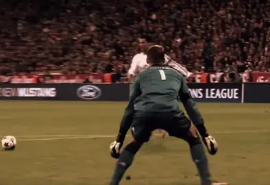 Ronaldo is natural . . . #realmadrid #ronaldo #fyp #football 