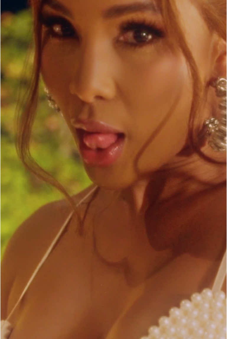 @#JemappelleJeanMarc kraze beat lan 🔥🔥🔥🔥 #OuPakapabRemix mag gade tout videyo nou yo ak son sa “ An ale” 😍🎶