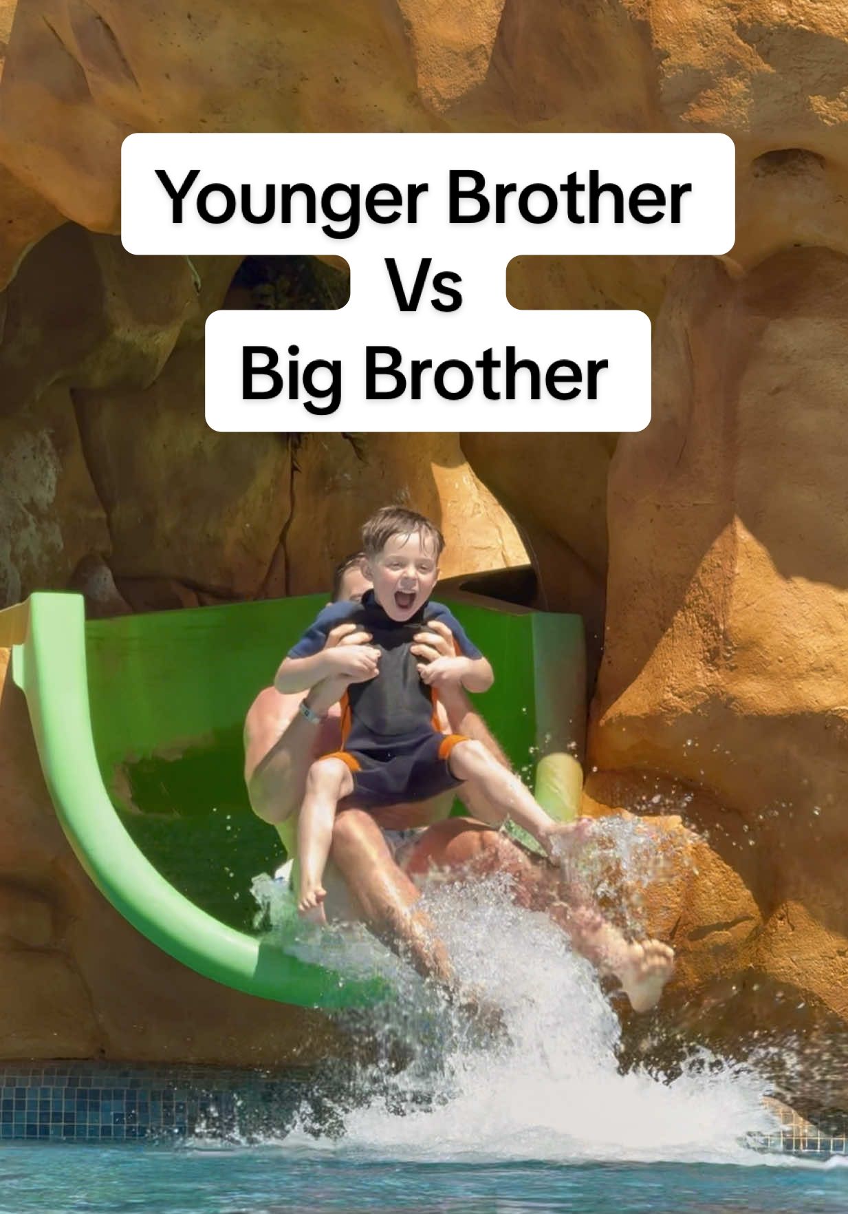 Younger Brother VS Big Brother  #tik_tok #fyp #holiday #kidstiktok #happiness #singledad #dadsoftiktok #grancanaria 