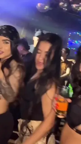 #thevibe #club #videoviral #LIVEHighlights #night #nightparty 