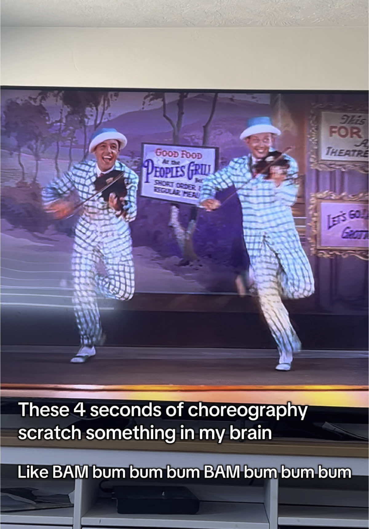 Chefs kiss #singingintherain #genekelly #donaldoconnor 